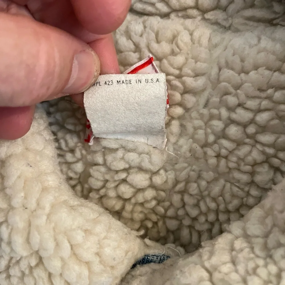Vintage Levi’s Sherpa Lined Denim‎ Jacket – Made in USA